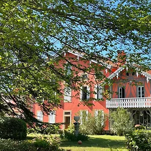 domaine-la-belle-histoire-gite-cote-parc.midi-pyreneeshotels.com/